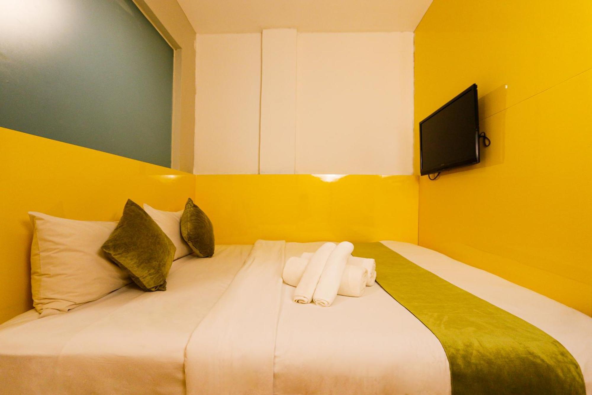 Small Double Room,1559711338:JPEG