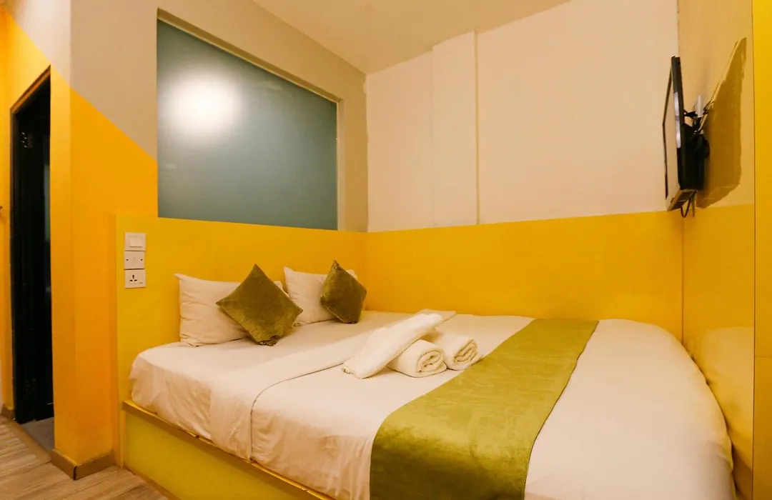 Swing & Pillows - Golden Roof Hotel Sunway Ipoh-1